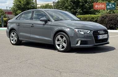 Седан Audi A3 2017 в Полтаве