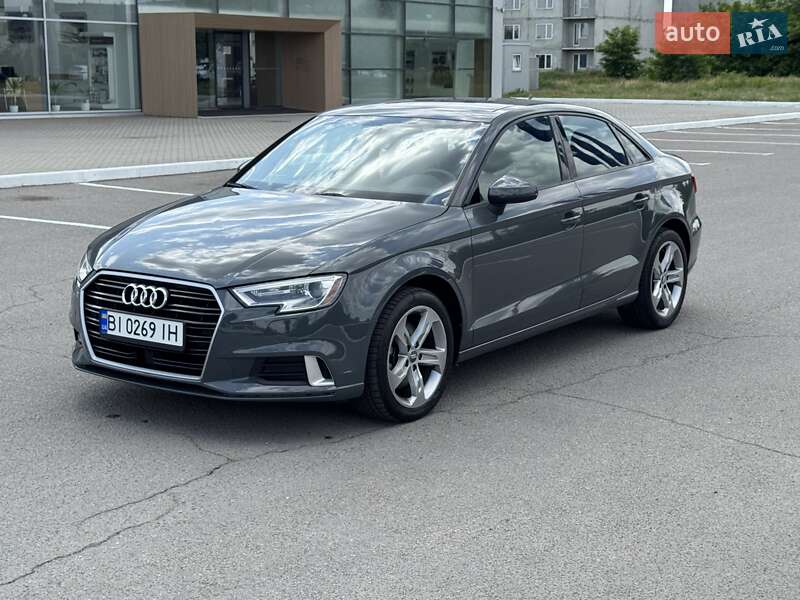 Седан Audi A3 2017 в Полтаве