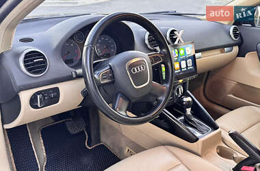 Хэтчбек Audi A3 2011 в 