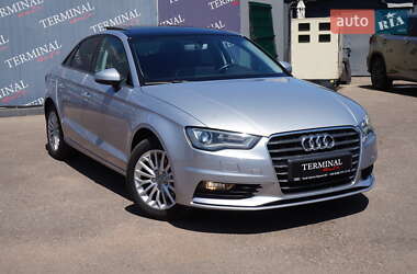 Седан Audi A3 2016 в 