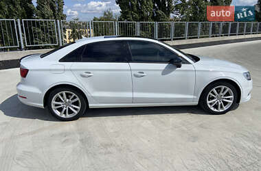 Седан Audi A3 2016 в 