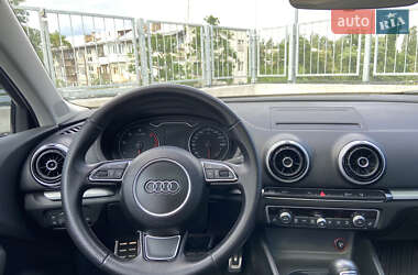 Седан Audi A3 2016 в 