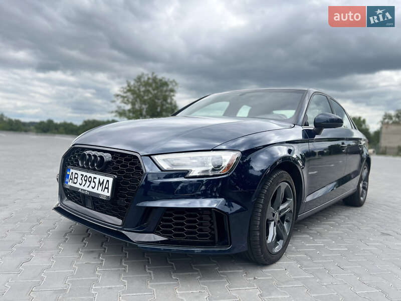 Седан Audi A3 2017 в 