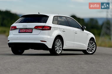 Хэтчбек Audi A3 2020 в 