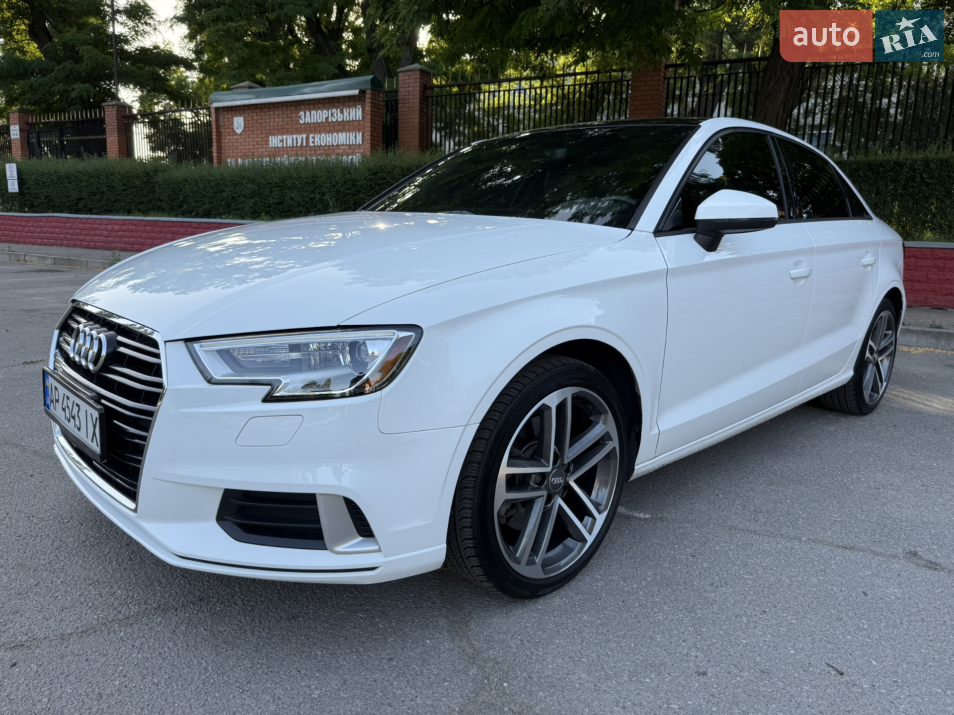 2018 Audi A3 - мініатюра 3