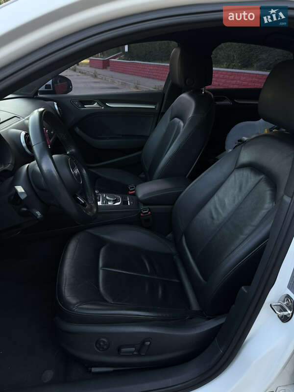Седан Audi A3 2018 в Запорожье