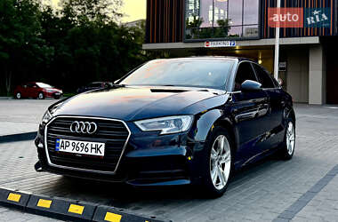 Седан Audi A3 2019 в Киеве