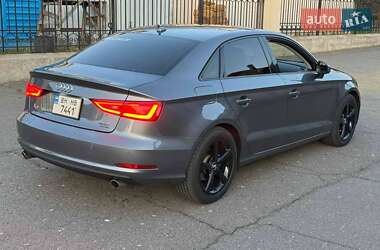 Седан Audi A3 2016 в 