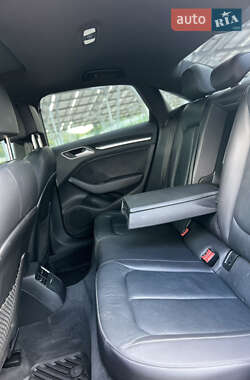 Седан Audi A3 2014 в 