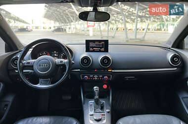 Седан Audi A3 2014 в 