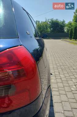 Хэтчбек Audi A3 1999 в 