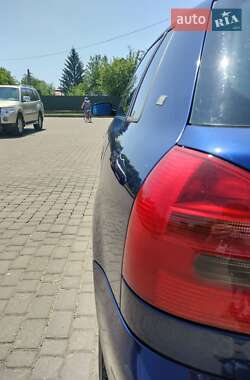 Хэтчбек Audi A3 1999 в 