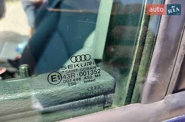 Хэтчбек Audi A3 1999 в 