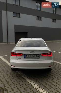 Седан Audi A3 2015 в 