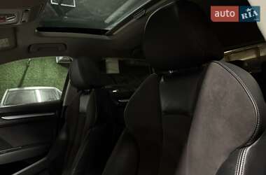 Хэтчбек Audi A3 2016 в 