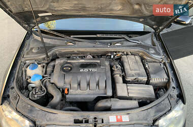 Хэтчбек Audi A3 2006 в 