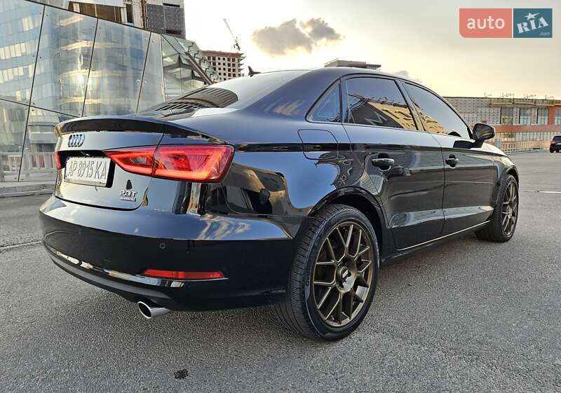 Седан Audi A3 2016 в Днепре