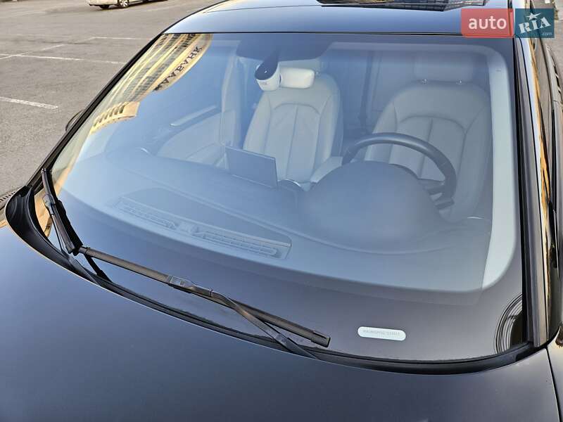 Седан Audi A3 2016 в Днепре