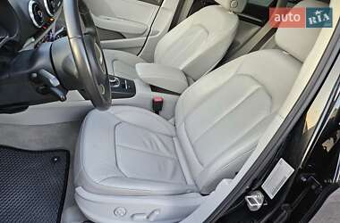 Седан Audi A3 2016 в 