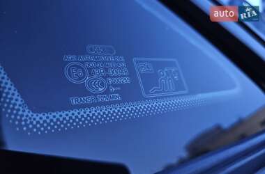 Седан Audi A3 2016 в 