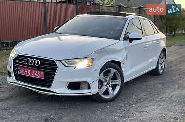 Седан Audi A3 2018 в 