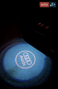 Хэтчбек Audi A3 2001 в 