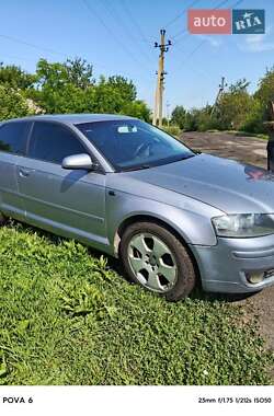 Хэтчбек Audi A3 2005 в 