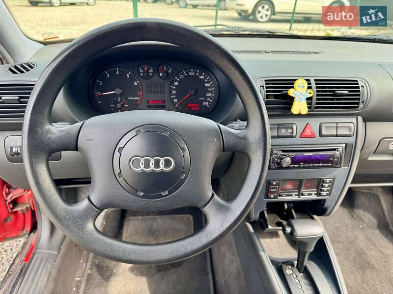Хэтчбек Audi A3 1999 в Сумах
