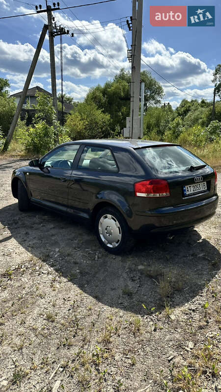 Хетчбек Audi A3 2004 в Долині