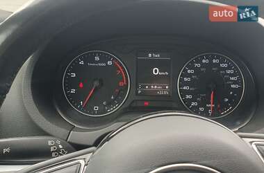 Седан Audi A3 2015 в 
