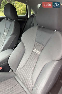 Седан Audi A3 2013 в 