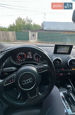 Седан Audi A3 2016 в 