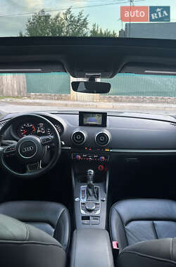Седан Audi A3 2016 в 