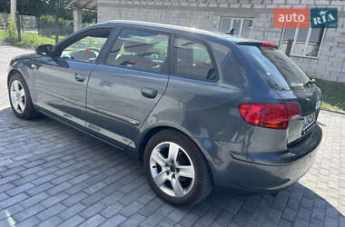 Хэтчбек Audi A3 2005 в 