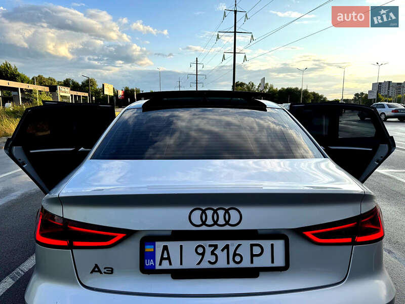 Седан Audi A3 2014 в Ирпене