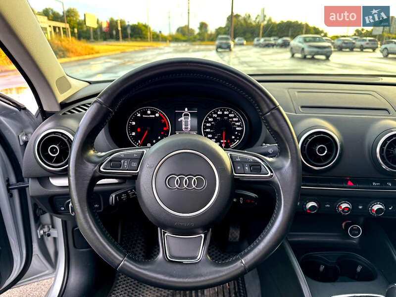 Седан Audi A3 2014 в Ирпене