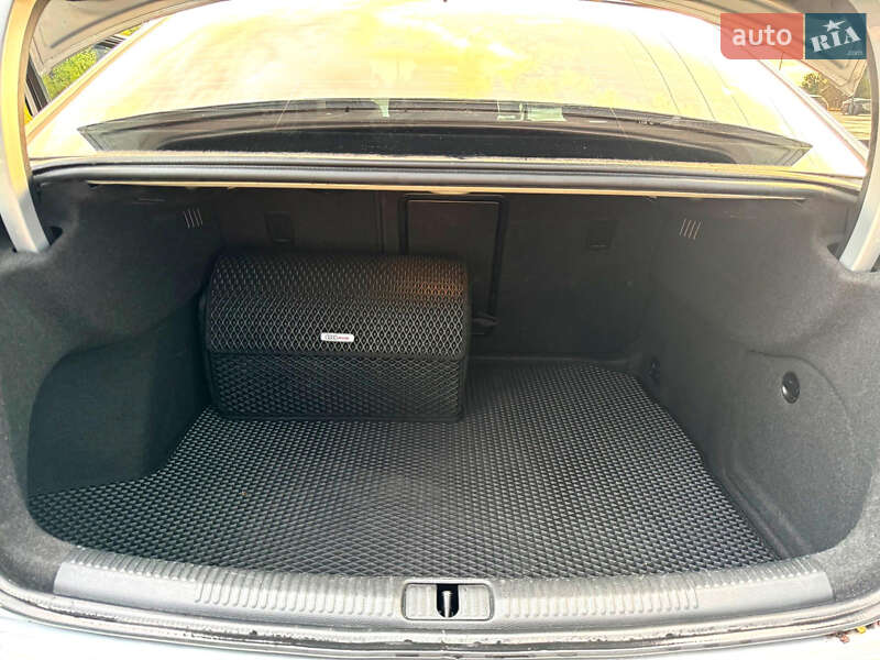 Седан Audi A3 2014 в Ирпене
