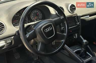 Хетчбек Audi A3 2011 в 