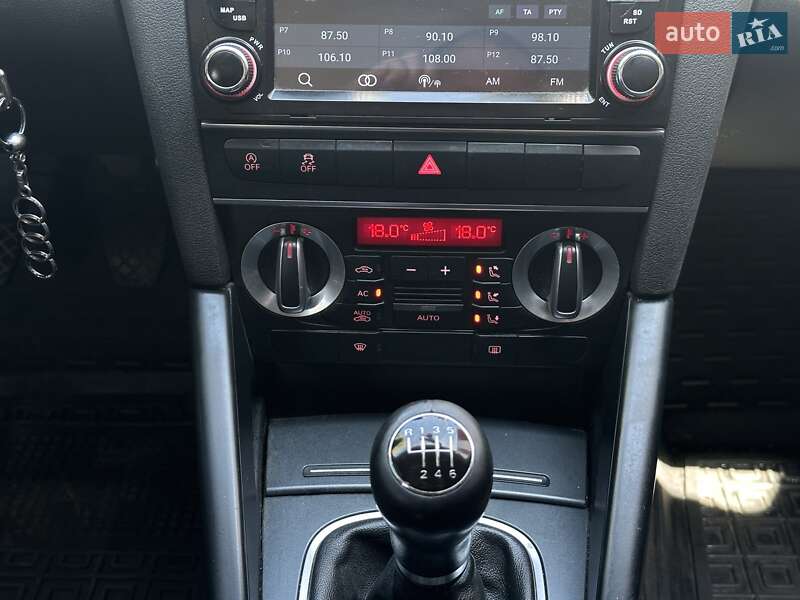 Хэтчбек Audi A3 2011 в Днепре