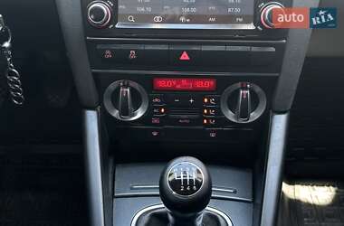 Хетчбек Audi A3 2011 в 