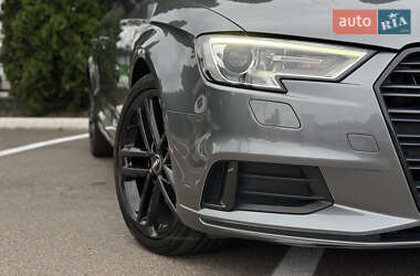Седан Audi A3 2019 в 