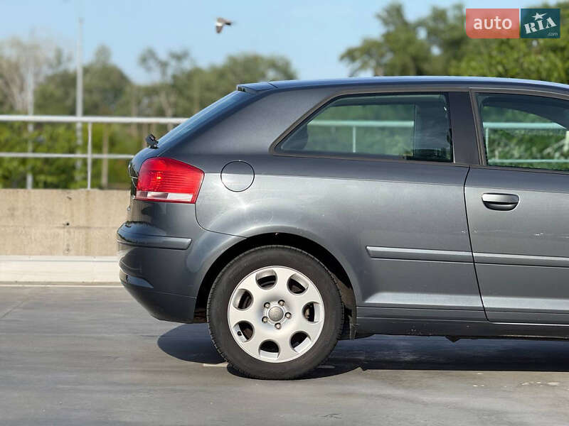 Хэтчбек Audi A3 2005 в Киеве