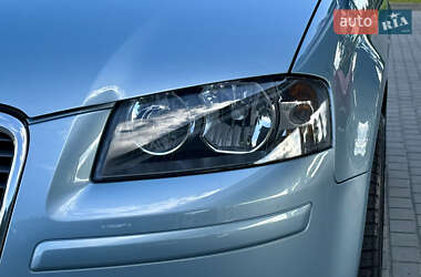 Хэтчбек Audi A3 2006 в 