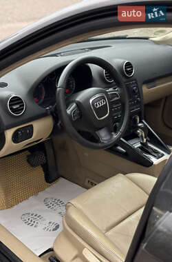 Хэтчбек Audi A3 2005 в 