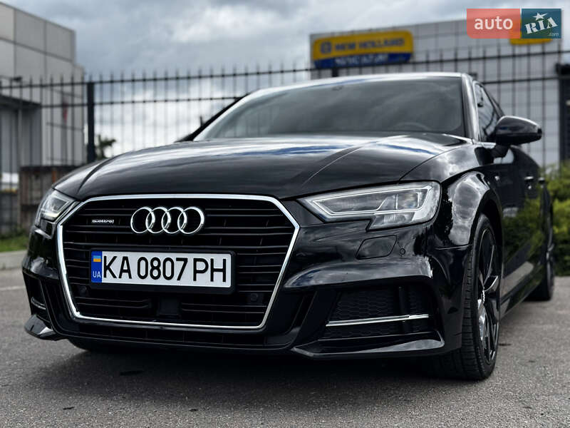 Седан Audi A3 2019 в Киеве