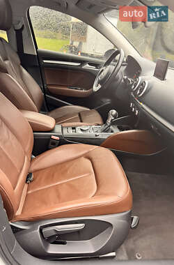 Седан Audi A3 2015 в 