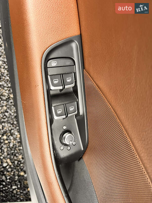 Седан Audi A3 2015 в Львове