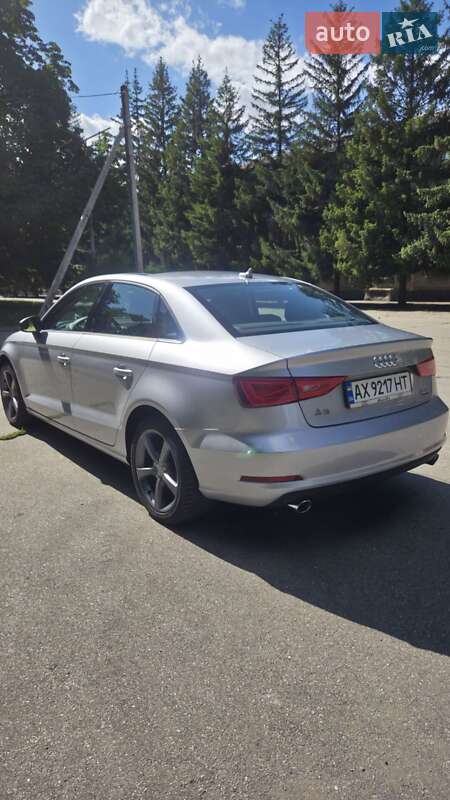 Седан Audi A3 2014 в Желтых Водах