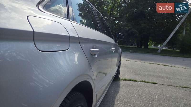 Седан Audi A3 2014 в Желтых Водах