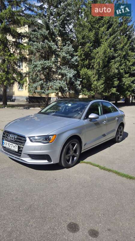 Седан Audi A3 2014 в Желтых Водах